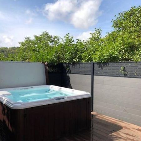 Chambre Avec Acces Jacuzzi Plombieres-les-Dijon Zewnętrze zdjęcie